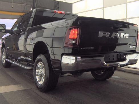 Used 2025 RAM 2500 Big Horn AWD/4WD image 6