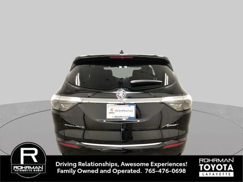 Used 2023 Buick Enclave Avenir w/ Avenir Technology Package FWD image 6