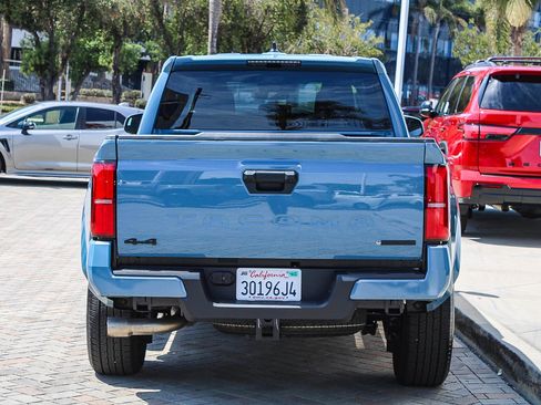 Certified 2026 Toyota Tacoma TRD Sport AWD/4WD image 8