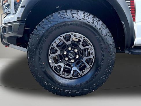 Used 2024 Ford F150 Raptor w/ Equipment Group 803A Raptor R AWD/4WD image 36