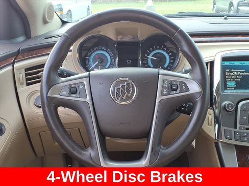 Used 2013 Buick LaCrosse image 17