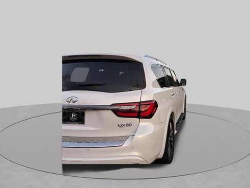 Used 2021 INFINITI QX80 Premium Select w/ All-Season Package AWD/4WD image 5