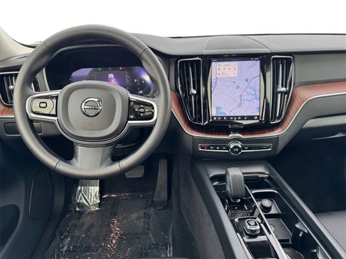 Certified 2023 Volvo XC60 B5 Plus w/ Climate Package image 24