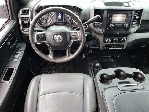 Used 2022 RAM 5500 Tradesman w/ Chrome Appearance Group image 11