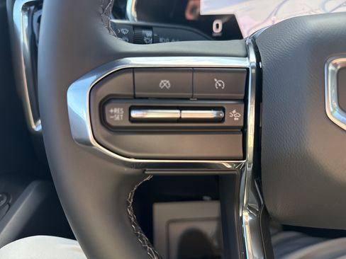 New 2026 GMC Canyon Elevation w/ Convenience Package image 18