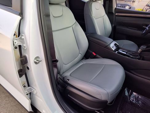 Used 2022 Hyundai Santa Cruz SEL Premium w/ Cargo Package image 25