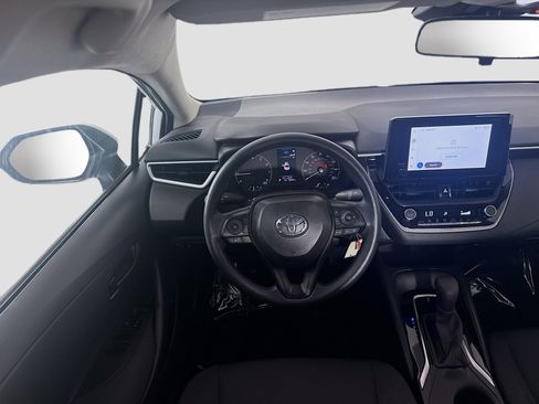 Used 2024 Toyota Corolla LE FWD image 17