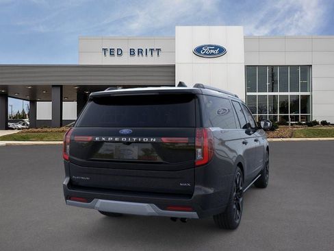 New 2026 Ford Expedition Max Platinum w/ Platinum Ultimate Package AWD/4WD image 8