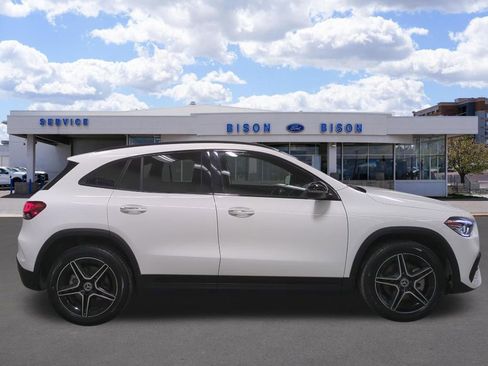 Used 2022 Mercedes-Benz GLA 250 4MATIC image 2