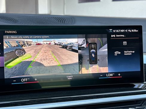 Used 2023 BMW X7 xDrive40i w/ Executive Package AWD/4WD image 19