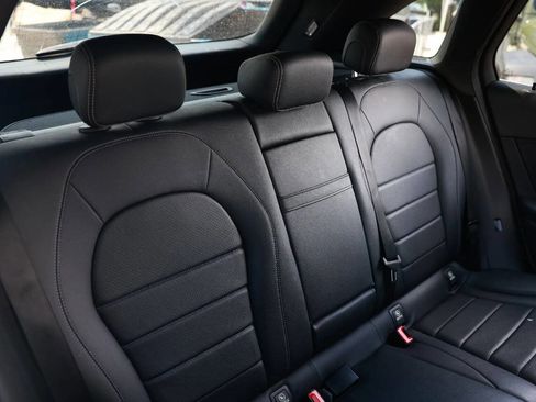 Used 2020 Mercedes-Benz GLC 300 image 34