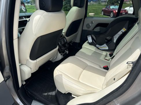 Used 2021 Land Rover Range Rover AWD/4WD image 15