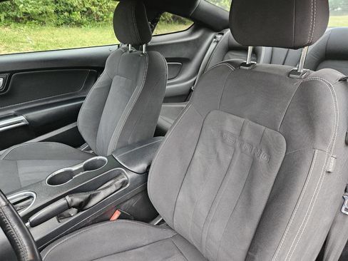 Used 2019 Ford Mustang GT w/ Black Accent Package RWD image 14