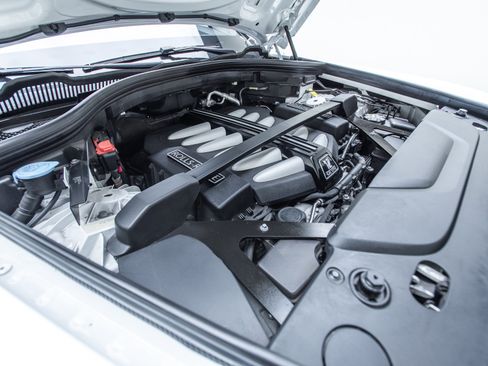 Used 2019 Rolls-Royce Cullinan AWD/4WD image 74