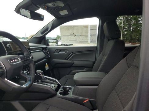 New 2026 GMC Canyon Elevation RWD image 17