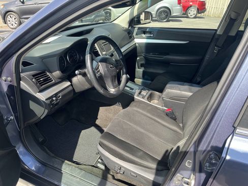 Used 2014 Subaru Outback 2.5i Premium image 6