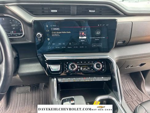 Used 2023 GMC Sierra 1500 Denali w/ Technology Package AWD/4WD image 18