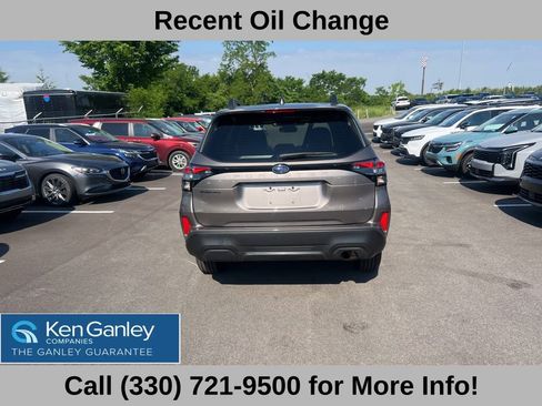 Used 2025 Subaru Forester Premium w/ Convenience Package #1 AWD/4WD image 6