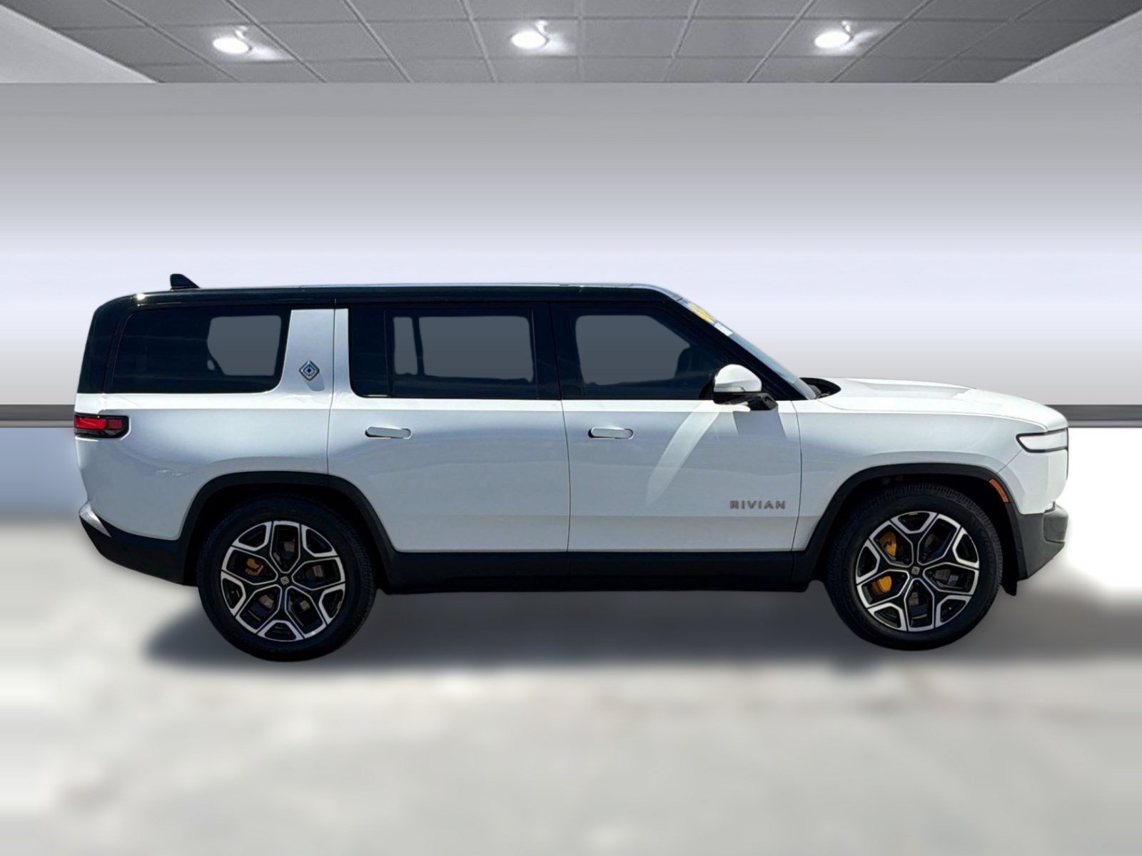 Used 2023 Rivian R1S Adventure Quad AWD/4WD image 7