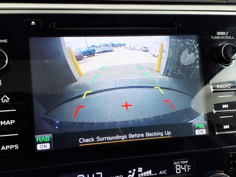 Used 2018 Subaru Outback 2.5i Limited AWD/4WD image 25