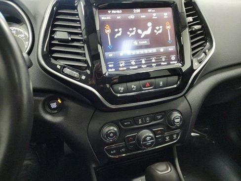 Used 2021 Jeep Cherokee Limited w/ Elite Package image 34