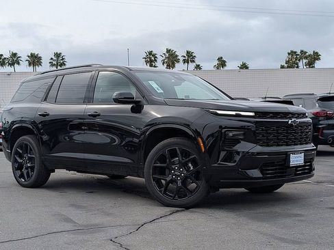 New 2026 Chevrolet Traverse RS image 2