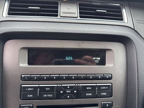 Used 2014 Ford Mustang GT image 15