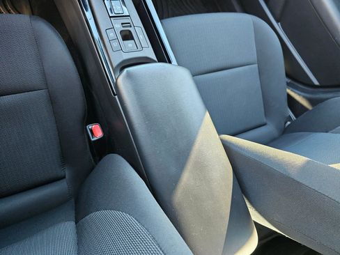 Used 2023 Toyota Prius LE image 28