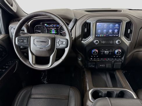 Used 2023 GMC Sierra 3500 Denali w/ Denali Ultimate Package AWD/4WD image 23