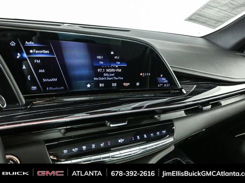Used 2022 Cadillac Escalade Sport w/ LPO, Illumination Package image 14