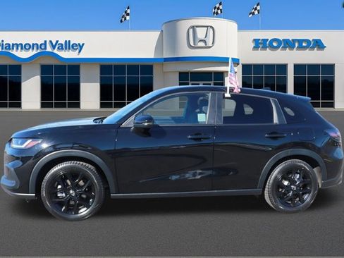 Used 2023 Honda HR-V Sport image 7