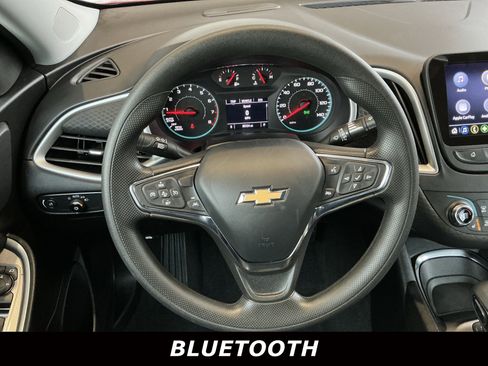 Used 2024 Chevrolet Malibu LT image 5