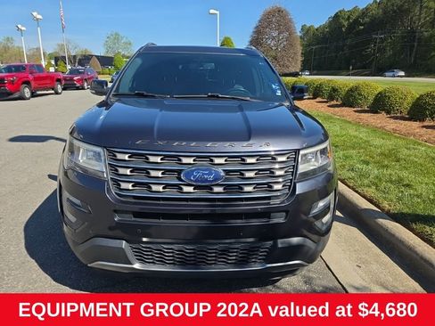 Used 2017 Ford Explorer XLT w/ Equipment Group 202A image 1