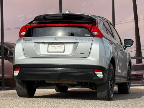 Used 2018 Mitsubishi Eclipse Cross LE AWD/4WD image 11