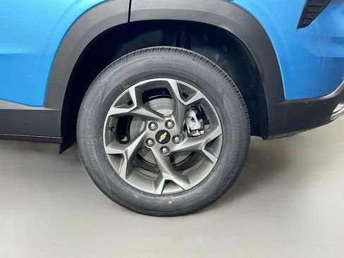 New 2026 Chevrolet Trax LT image 29