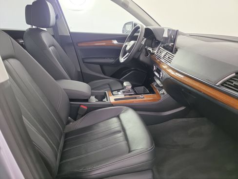 Used 2023 Audi Q5 2.0T Premium Plus w/ Premium Plus Package AWD/4WD image 52