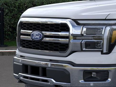 New 2025 Ford F150 Lariat w/ Equipment Group 501A Mid image 17