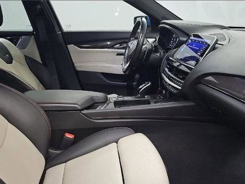 Used 2023 Cadillac CT5 V w/ Premium Package image 7