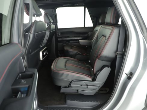 Used 2022 Ford Expedition Max Limited image 23