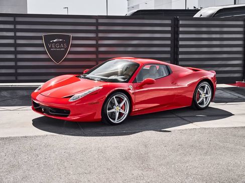 Used 2012 Ferrari 458 Spider RWD image 6