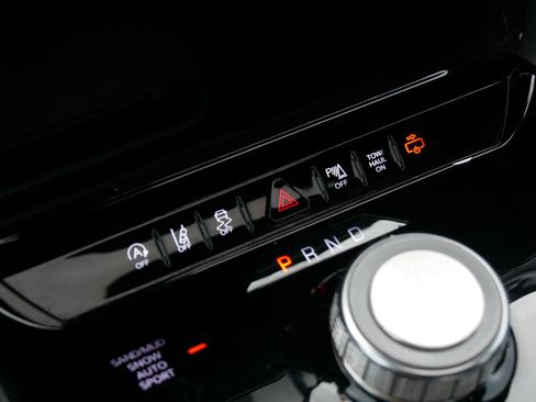 Used 2023 Jeep Wagoneer Series II AWD/4WD image 22