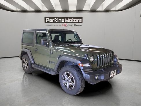 Used 2023 Jeep Wrangler Sport AWD/4WD image 7
