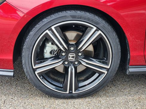 Used 2023 Honda Accord Sport image 29