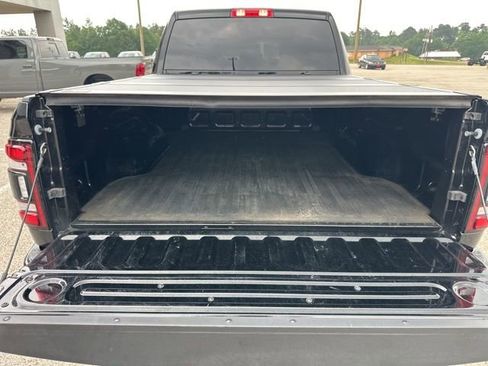 Used 2024 RAM 2500 Big Horn w/ Night Edition AWD/4WD image 36