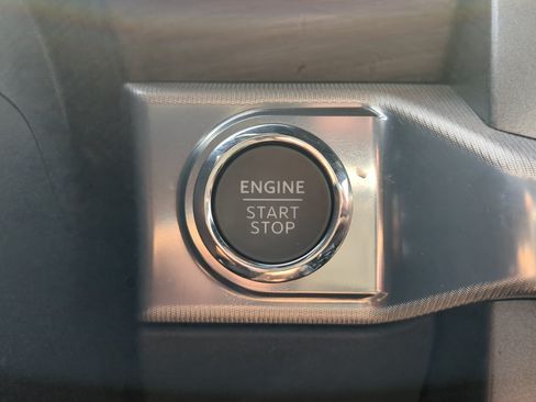Certified 2025 Ford F150 Lariat w/ Equipment Group 501A Mid AWD/4WD image 26