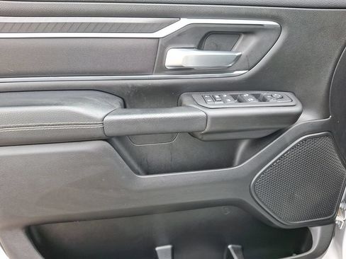 Used 2025 RAM 1500 Big Horn AWD/4WD image 13