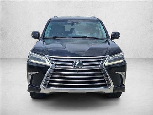 Used 2016 Lexus LX 570 4WD w/ Luxury Package image 2