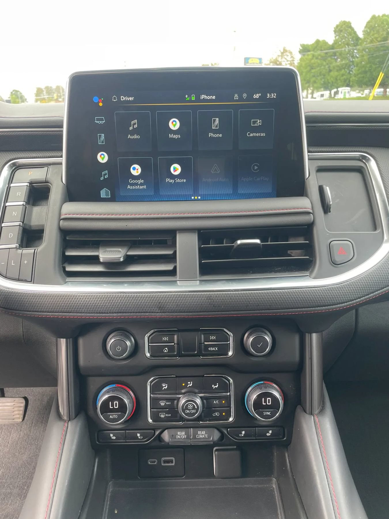 Used 2022 Chevrolet Tahoe RST w/ Luxury Package AWD/4WD image 46