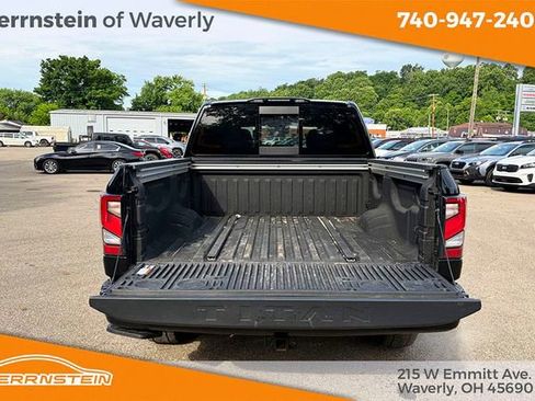 Used 2021 Nissan Titan PRO-4X w/ Pro-4x Convenience Package AWD/4WD image 24