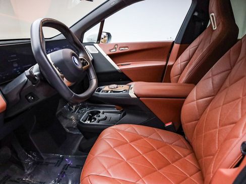 Certified 2023 BMW iX M60 w/ Executive Package AWD/4WD image 19